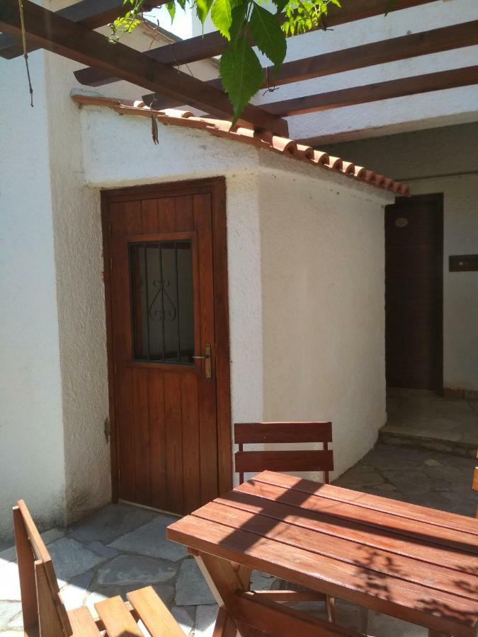 Kalama Apartments Kálamos Exterior foto